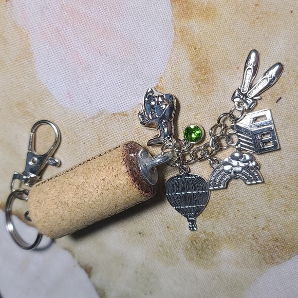 Wizard of Oz Wine Cork Key Chain & Purse Charm NWT - Picture 2 of 3